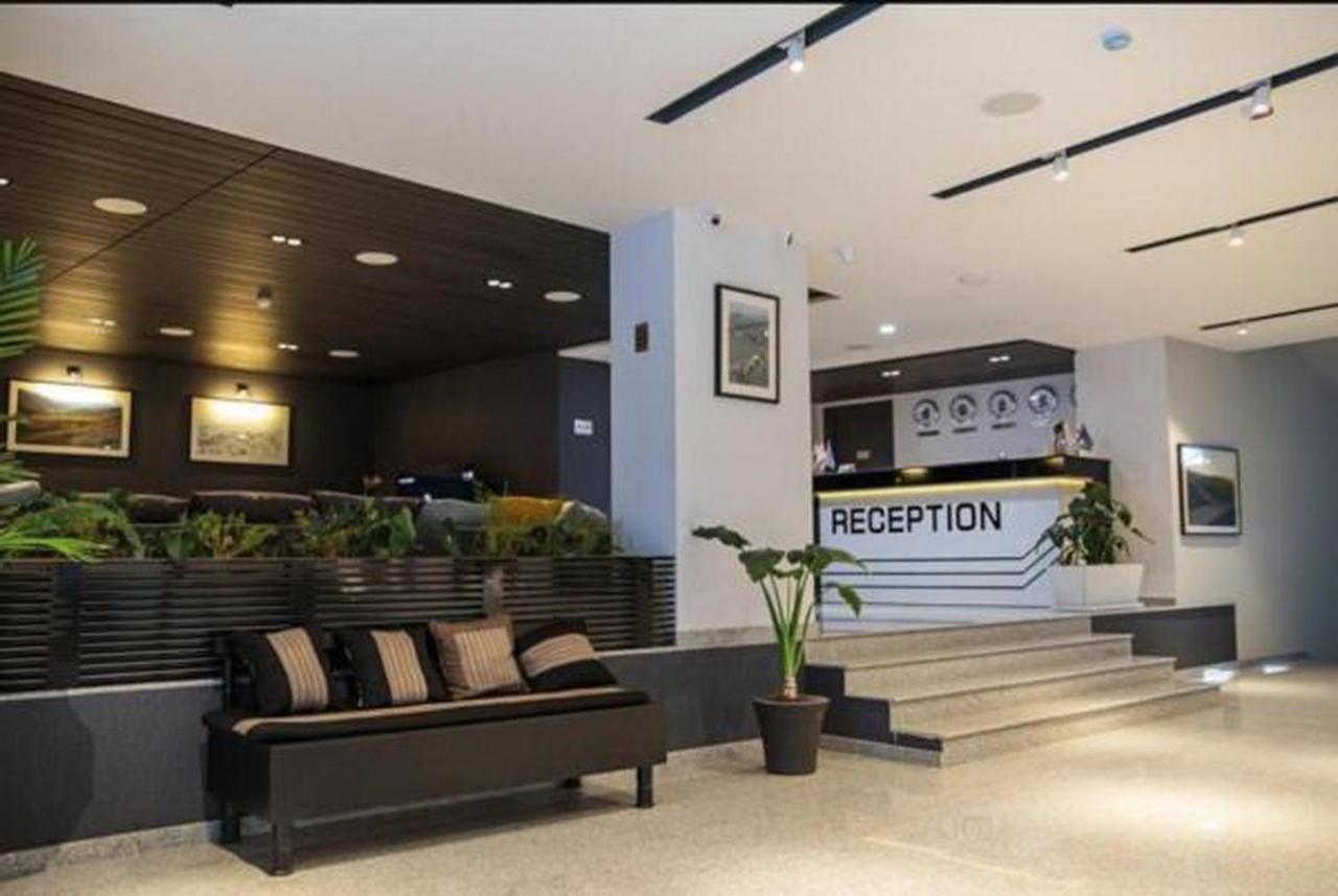 A Modern Close To Gondola Lift *